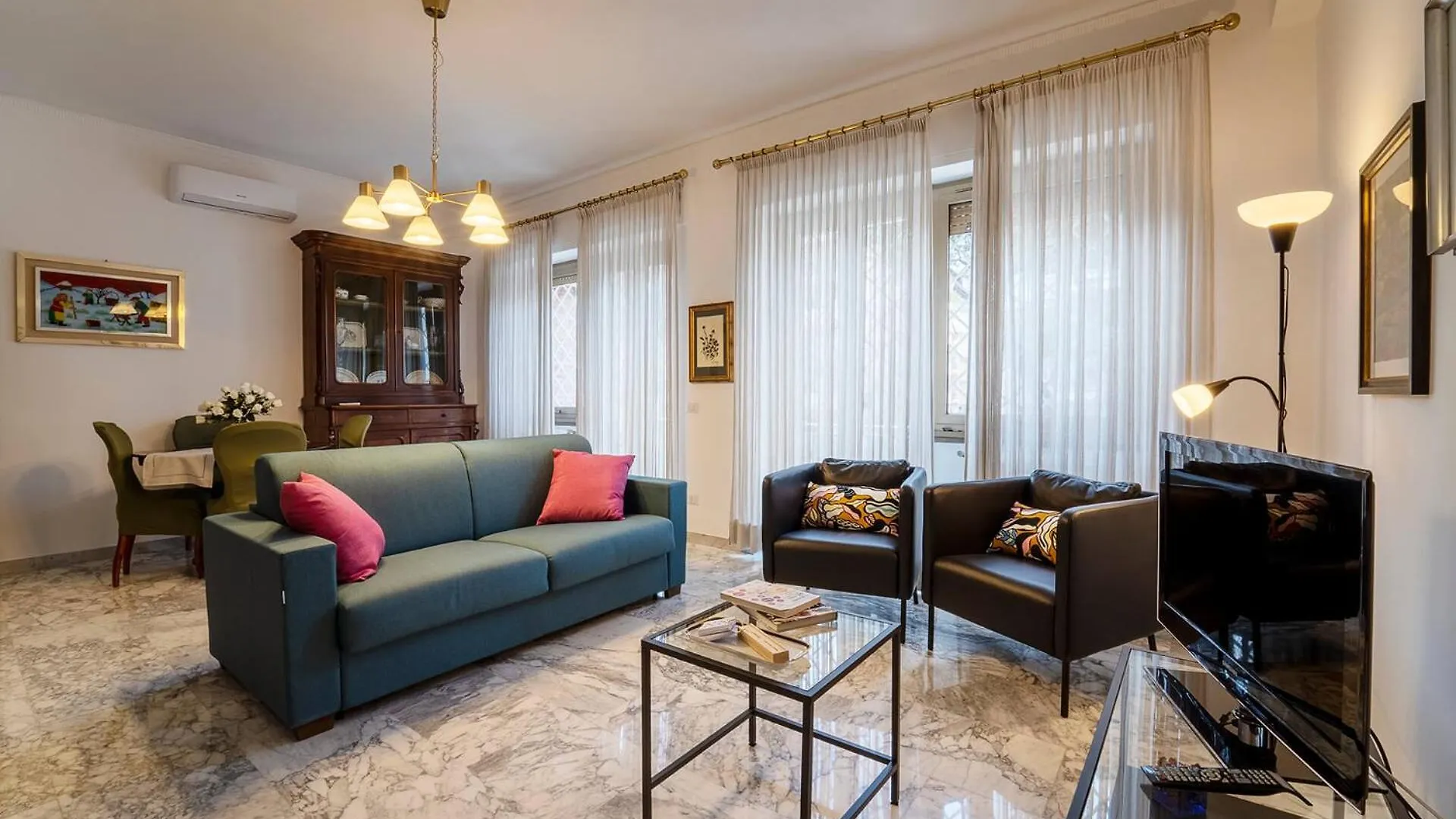 Casa Elena, 15 Minutes Walking Distance To St.Peter'S Church Rome 0*,