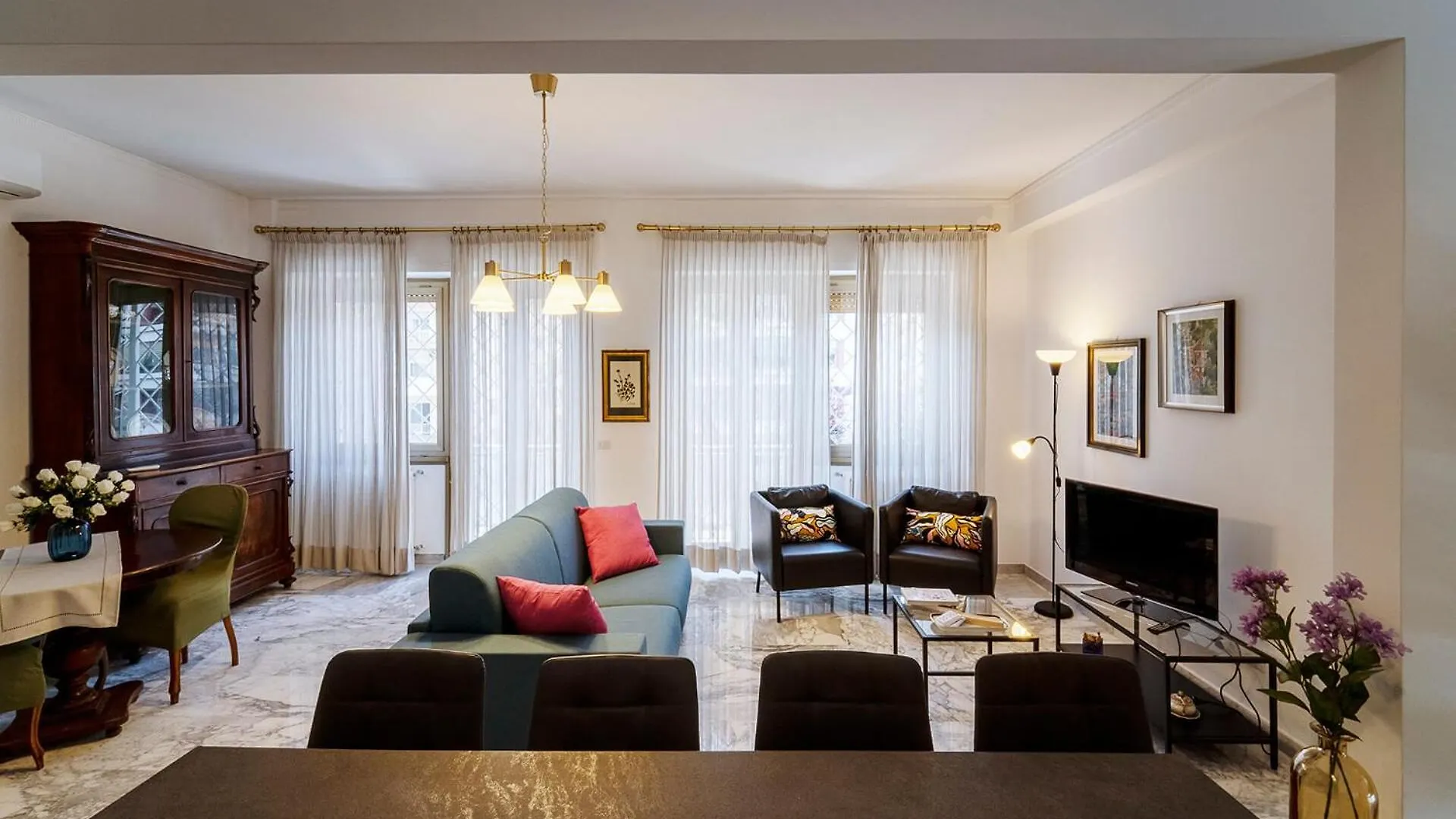 Casa Elena, 15 Minutes Walking Distance To St.Peter'S Church Rome